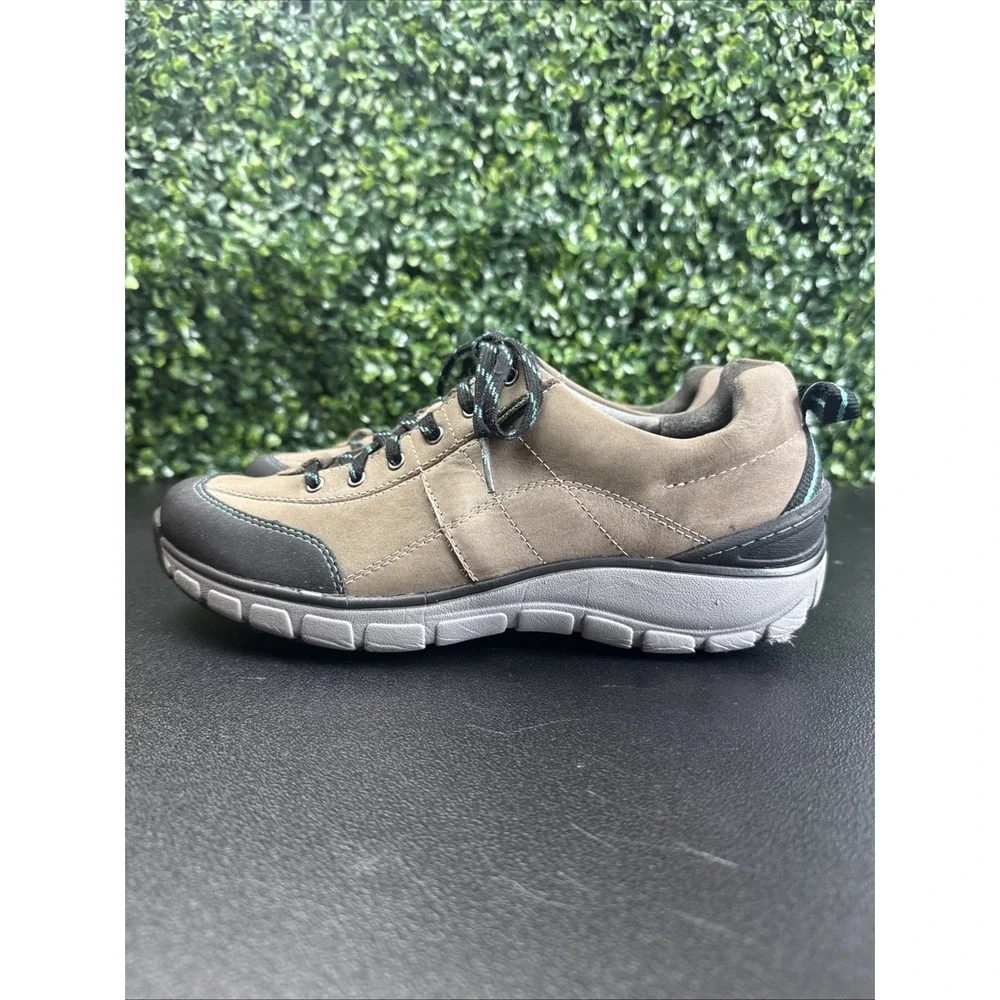 Clarks Wave Walk Shoes Men's Size 8.5 W Brown Waterproof